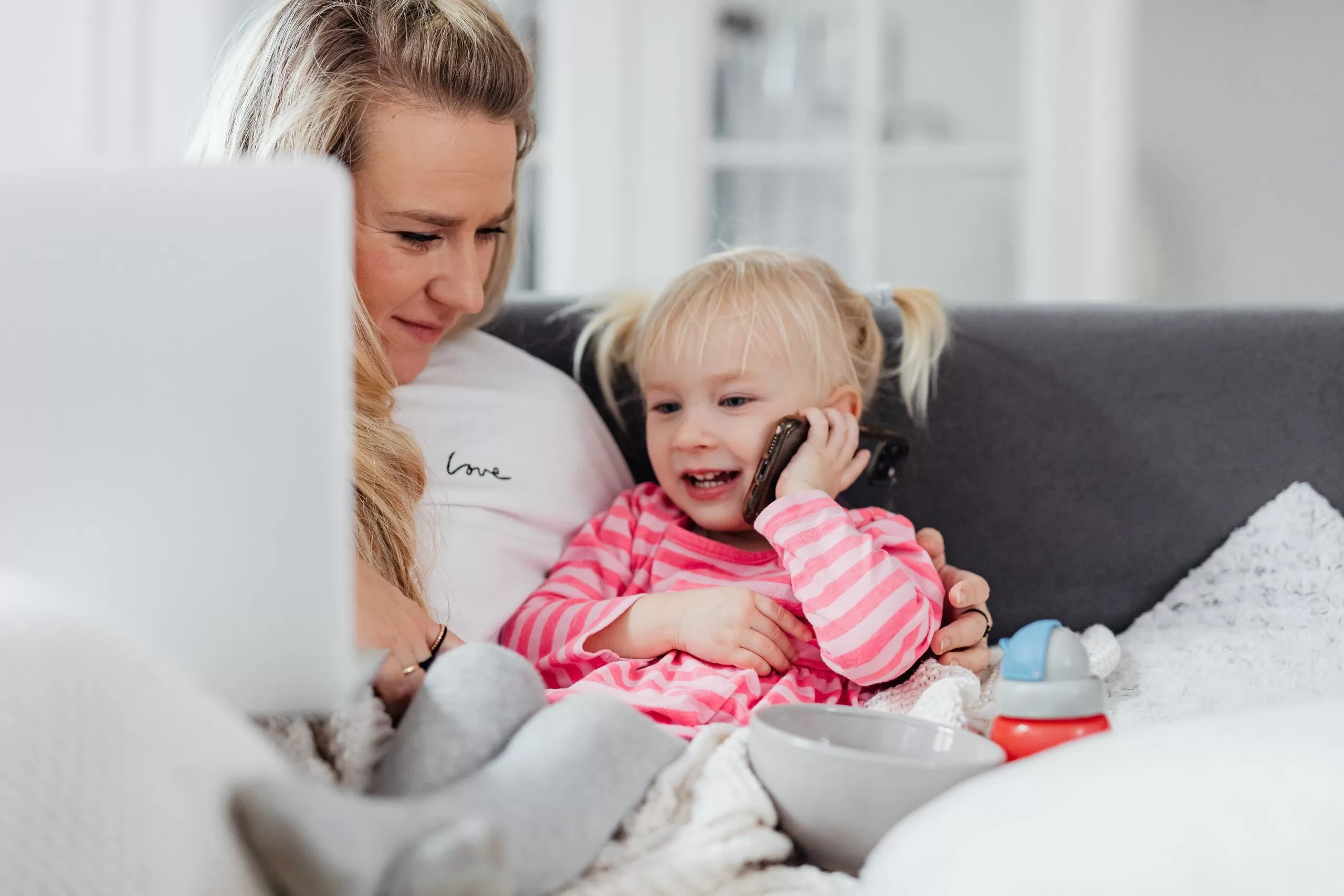Kids & iPhones, big no! –